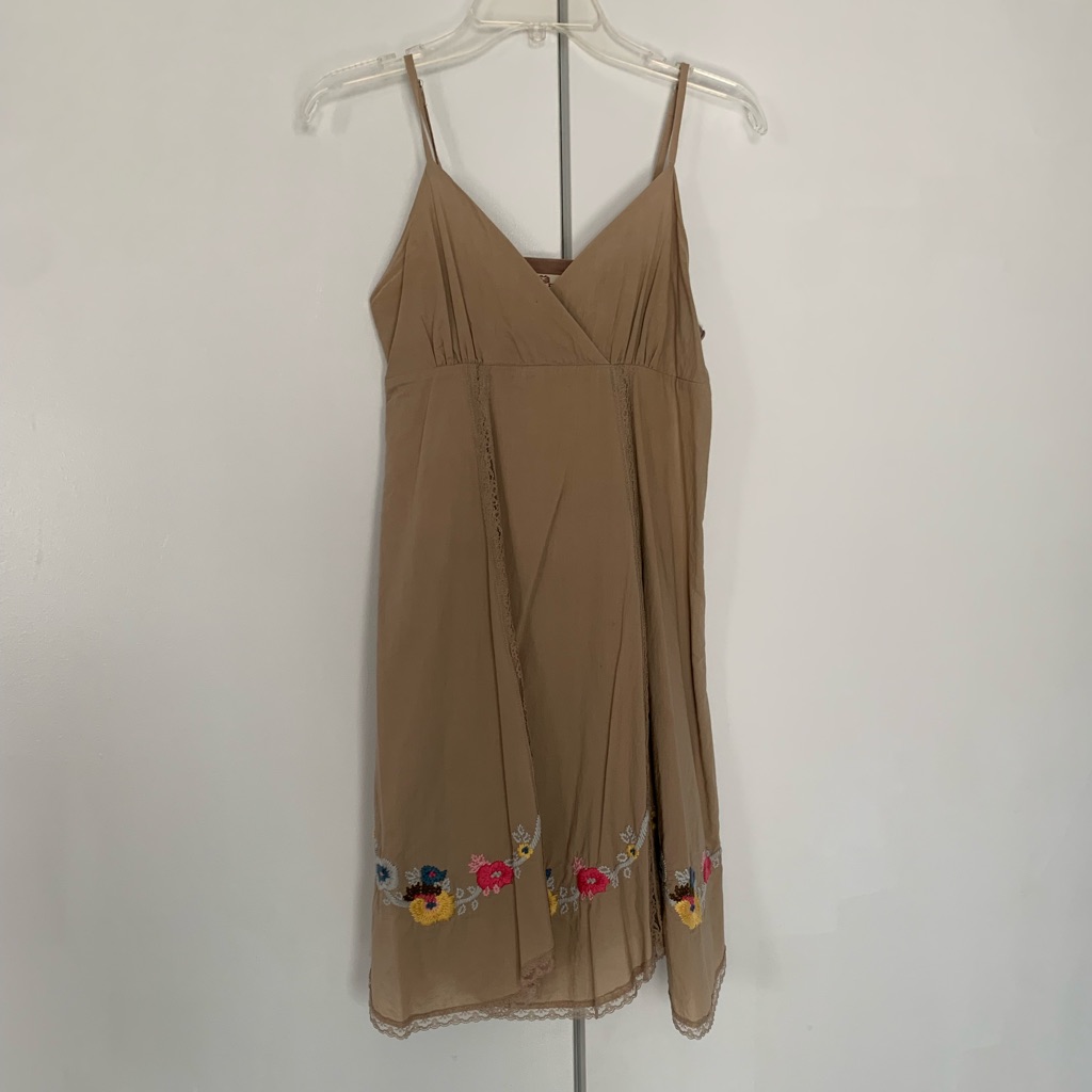 Very Clean And Gently Used Short Dress Very Clean And Gently Used Short Dress